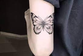 Tatuagens Femininas 70 Imagens E Diversos Simbolos Com Significados Marcantes Dicionario De Simbolos As tatuagens tambem conhecida por muitos como tattoo (expressao em ingles) sao uma das normalmente o publico feminino tem preferencia por tatuagens delicadas e pequenas. tatuagens femininas 70 imagens e