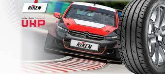 sosyal medya adli kullanicinin lastik park panosundaki pin park