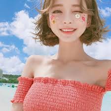 Mariah Bravo (mariahbravodollxoxo)