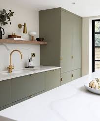 The green beadboard kitchen island in this room pairs beautifully with the white shaker style cabinets to produce a bright and inviting traditional design. 8 Stylish Green Kitchen Cabinets Ideas That Are Going To Rock 2021 Daily Dream Decor