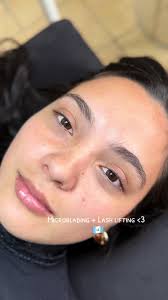 Las cejas se han vuelto en mi servicio fav 🫶🏻 #CapCut #guatemala🇬🇹  #emprendedor #microblading #miradaperfecta #lashlifting