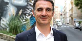 You are inclined to be passionate, you assert your willpower. L Experimentation En France Est Totalement Bridee Eric Piolle Maire De Grenoble
