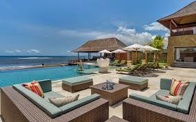Picine Et Vue Sur Mer Le Reve De Tout Le Monde Villa Beachfront Beachfront Weddings