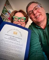 Peggy Warner's Instagram, Twitter & Facebook