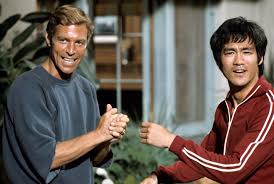 Peter lee, bruce's elder brother lived in australia and was a former assistant director of hong kong observatory. Bruce Lee S Death Was Murder Enter The Dragon Star S Biographer Debunks 5 Myths Ew Com