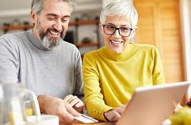 E' possibile effettuare pagamenti, operare in titoli, pagare bollette e altro ancora senza muoversi di casa, dall'ufficio e in mobilità. Home Banking Consigli E Informazioni Per La Terza Eta