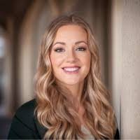 Lauren Merrill's Instagram, Twitter & Facebook