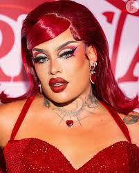 Foto: Gloria Groove está em 'Hannah Montana'? Drag queen dublava personagem  Rico na série protagonizada por Miley Cyrus