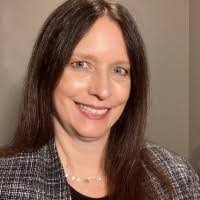 Mina Arroyo's Instagram, Twitter & Facebook