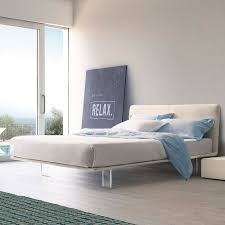 Letti matrimoniali design eclettico mobili da giardino shabby stanza da letto idee letto cosa da non dimenticare stanze da letto testiere imbottite. Pianca Letto Matrimoniale Filo Shop Forma Design