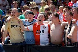 Hooligans (sport club feyenoord) is a dutch football hooligan firm associated with feyenoord. Feyenoord Huurde Hooligans In Voor Orde In De Kuip Nederlands Voetbal Ad Nl