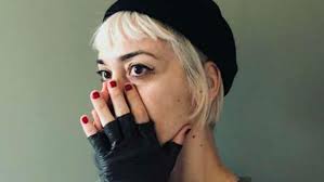 Montecosaro: Al Teatro delle Logge al via la 9^ edizione del festival Mount  Echó, che sonda le fragilità umane attraverso l'arte