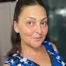 I wash my hair about twice a week. It used to be once a week when I had  medical issues that didn't let me shower normally, so I had to pay $12