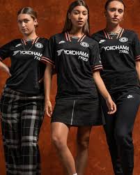 Por favor, elija los clientes que compraron este producto también compraron. Tercera Camiseta Chelsea 2019 20 X Nike Cambio De Camiseta