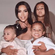 Daughters north, 7½, and chicago, 3, plus sons saint, 5, and psalm, 21 months. 6 Ways Kim Kardashian S Life Changed After Marrying Kanye West From Their Four Children And A List Friends To A Us 2 1 Billion Fortune South China Morning Post