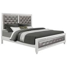 Check out our diamond tufted bed selection for the very best in unique or custom, handmade pieces from our beds & headboards shops. Global Furniture Mackenzie Mackenzie Qb Glam Queen Bed With Diamond Tufted Headboard Corner Furniture Upholstered Beds