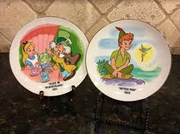 Two Mint Walt Disney Collectors Plates 1951 Alice In Wonderland And 1953 Peter Pan Disney Collector Alice In Wonderland Walt Disney