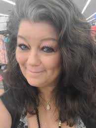 What hairstyle and makeup tips can help women over 50 look younger?