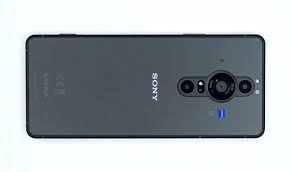 Sony Xperia PRO-I teardown video ...