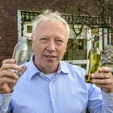 WK zorgt voor teamgevoel, merkt bondscoach Laurens ten Dam: 'Er hangt een  beetje een rock and roll-sfeer'