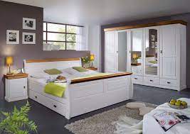 Die einzelnen möbelstücke sind dabei in material und design optimal aufeinander abgestimmt um ein stimmiges gesamtbild zu erreichen. Schlafzimmer Set Napoli 5 Turiger Kleiderschrank Bett 180x200 U 2 Nachtkonsolen Pinie Nordica Weiss Casamia Wohnen