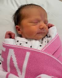 Welcome to the world, Arden Isobel Stewart! 🌸✨ A tiny 2kg bundle of pure  delight! @cpoyz came in for a routine monitoring scan with just her  handbag—and left a week later with