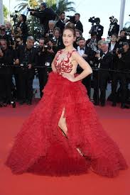 4,797,835 likes · 23,738 talking about this. Meryem Uzerli Wears Esthere Maryline Dress Rocketman Red Carpet The 72nd Annual Cannes Film Festival Famousfix