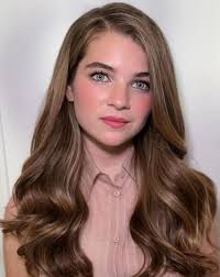 Raegan Revord's beautiful eyes and Missy portrayal