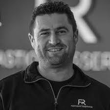 Linda Thorstenson's Instagram, Twitter & Facebook