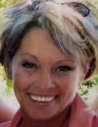 Lynn Devries's Instagram, Twitter & Facebook