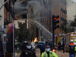 A huge explosion rocked central madrid, spain, on wednesday, damaging buildings, according to local media. P3yoztwkjsgbvm