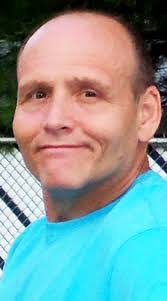 Alan Tapper's Instagram, Twitter & Facebook