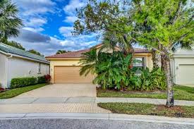 Browse the latest properties for sale in palm beach and find your dream home with realestate.com.au. Ozhxft8f8lb8 M