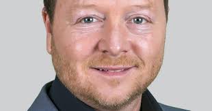 Also ergänzt Geschäftsleitung