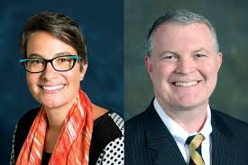 Lynn Weed's Instagram, Twitter & Facebook