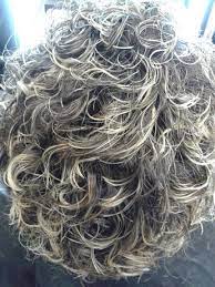 Daxasu M9qe Jpg 1 536 2 048 Pixeles Hair Styles Grey Curly Hair Hair