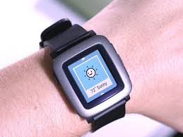 Why Everyone S Going Crazy Over The New Pebble Smartwatch Pebble Smartwatch Pebble Time Smart Watch
