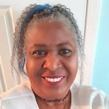 Holly Blocker's Instagram, Twitter & Facebook