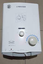 Namun, pemanas air memakai gas ini akan menjadi berbahaya jika digunakan pada kamar mandi yang tidak ada ventilasi udaranya. Wasser Gas Water Heater Perabotan Rumah Di Carousell