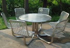 Building A Round Picnic Table In 2020 With Images Metal Picnic Tables Round Picnic Table Picnic Table Bench