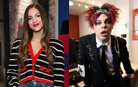 © 2021 olivia rodrigo, under exclusive license to geffen records. Watch Yungblud S Stripped Back Cover Of Olivia Rodrigo S Drivers License