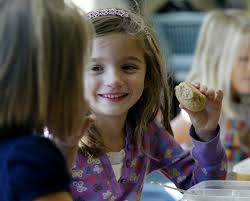 Nutrition panel urges Americans to eat green