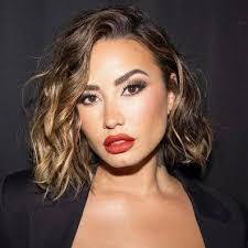 Jessie Shumaker's Instagram, Twitter & Facebook