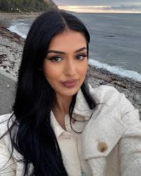 Sandy Nagra (@sandykaurnagra) • Instagram photos and videos