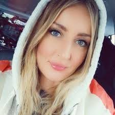 Helen Stanley Goblin Works Garage Beautiful Blonde Tv Presenters Celebrities