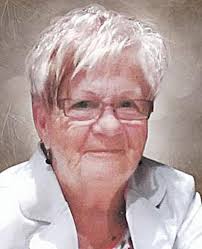 PAQUET, Gilberte Rhéaume