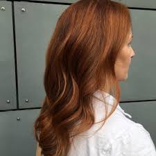 Red hair (or ginger hair) occurs naturally in one to two percent of the human population, appearing with greater frequency (two to six percent). 20 Hottest Red Hair With Blonde Highlights For 2021
