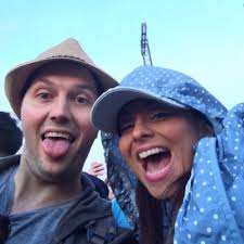 kris vail (@aroyvale)