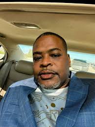 Hi all, I'm a new member. I thought I'd introduce myself and I live in  north phoenix