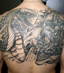 43 Tatouages Mythiques de Serpents Noir et Gris et Couleur